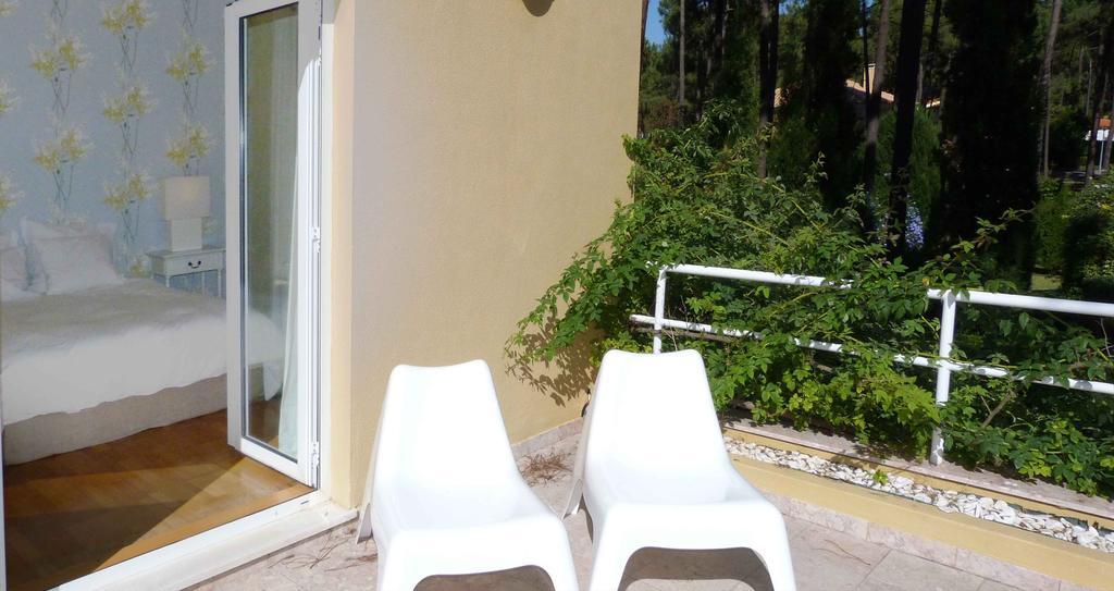 Aroeira Villa Near Lisbon- Daydream Pt Charneca  Bilik gambar