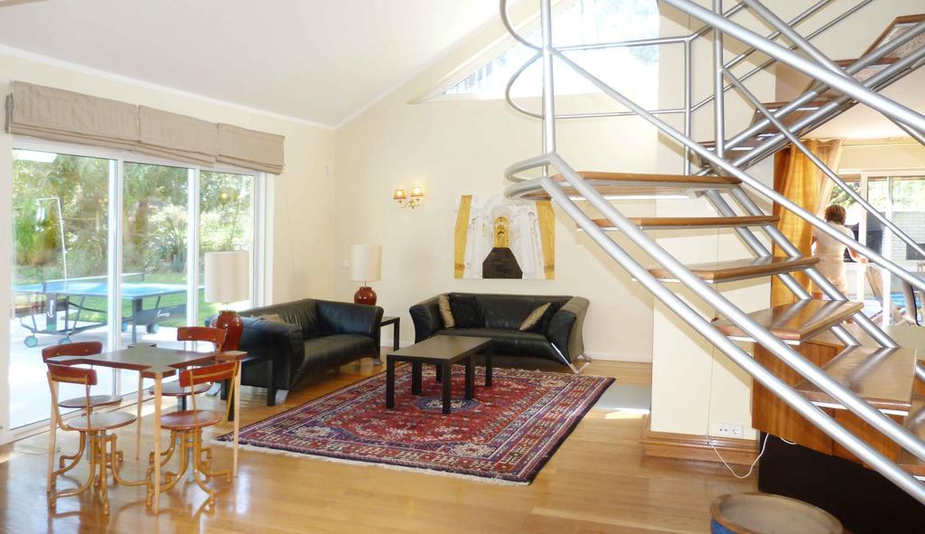 Aroeira Villa Near Lisbon- Daydream Pt Charneca  Bilik gambar