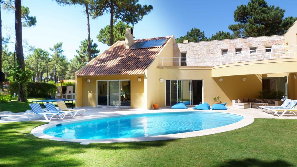 Aroeira Villa Near Lisbon- Daydream Pt Charneca  Bilik gambar